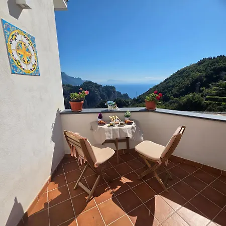 Nido Tatil Evi Amalfi
